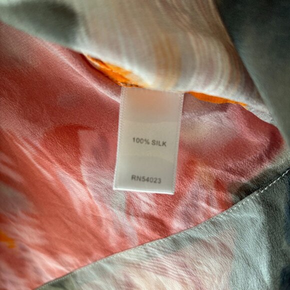 Banana Republic 100% Silk Sleeveless Top, Size XS - Picture 3 of 5